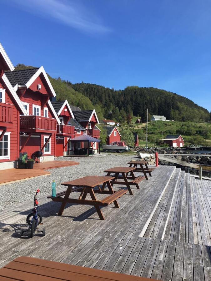 Bakkevik Brygge Apartamento Kalvåg Exterior foto